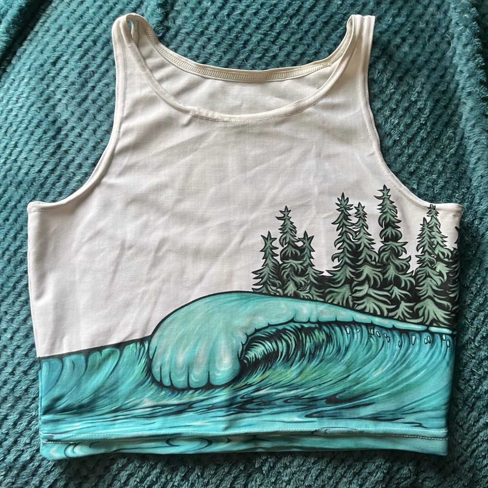 Graphic Wave and Forest Tank Top Small Gianna Andrews